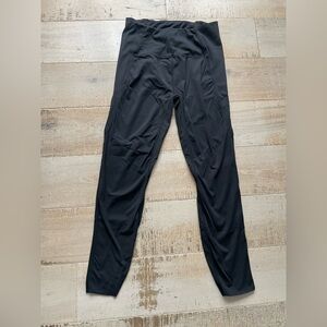 Varley Size Medium Black Leggings Athletic Wear Yoga Pants Workout